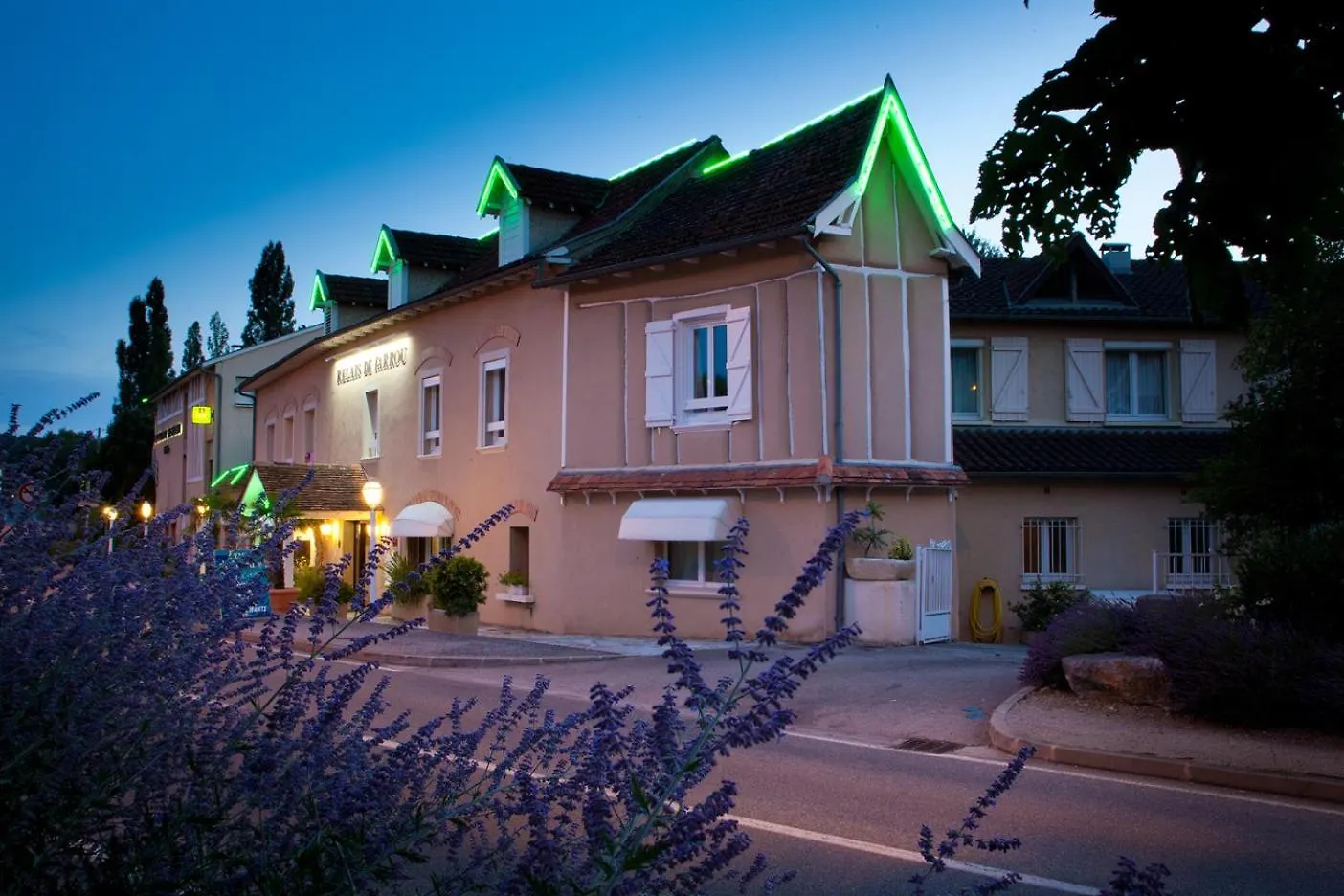 Logis Hotel Le Relais De Farrou - Restaurant & Spa Villefranche-de-Rouergue