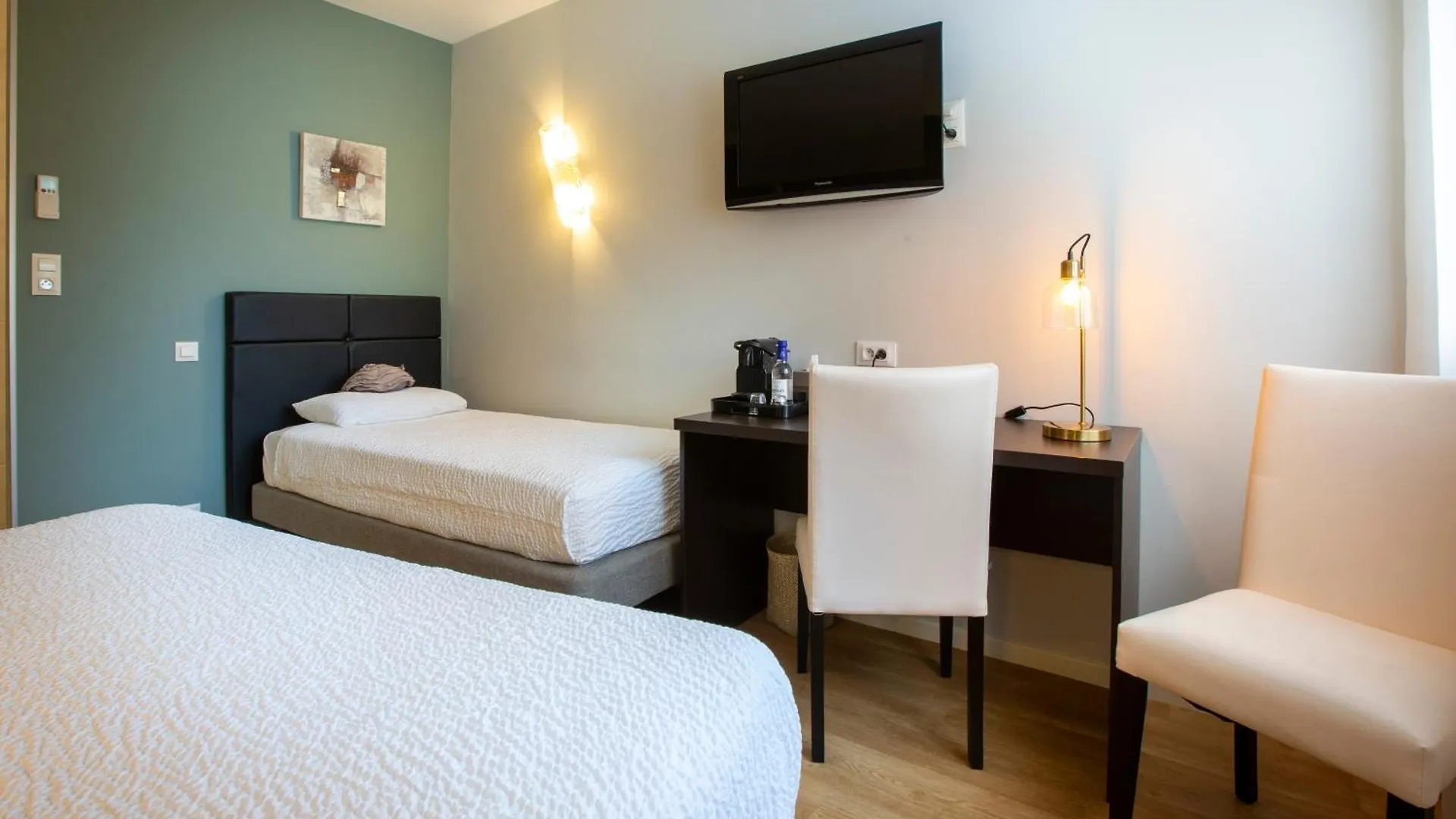 Logis Hotel - Restaurant - Spa - Le Relais De Farrou Villefranche-de-Rouergue 4*,