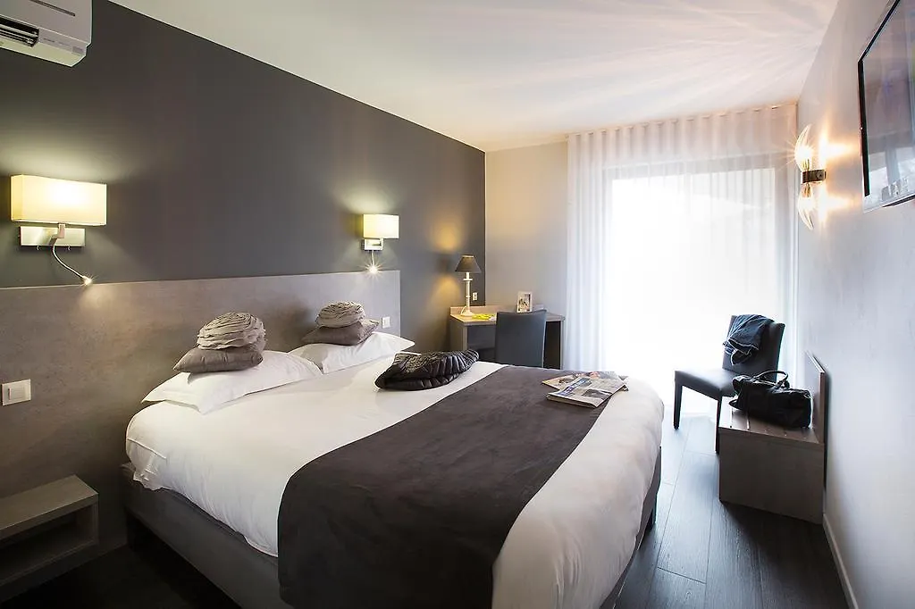Logis Hotel Le Relais De Farrou - Restaurant & Spa Villefranche-de-Rouergue